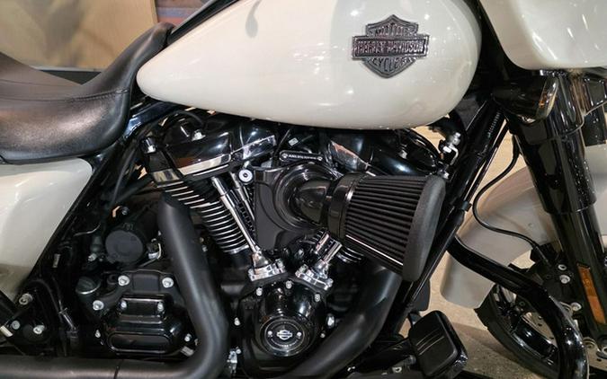 2022 Harley-Davidson FLHXS - Street Glide Special