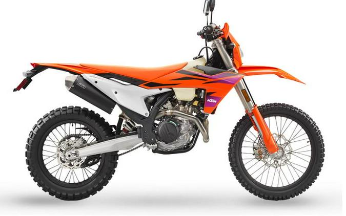 2024 KTM 500 EXC-F Six Days First Look [Fast Facts]