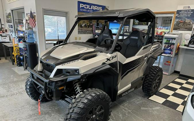 2024 Polaris® General XP 1000 Ultimate