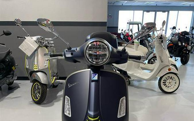 2024 Vespa GTS Super 300 Tech