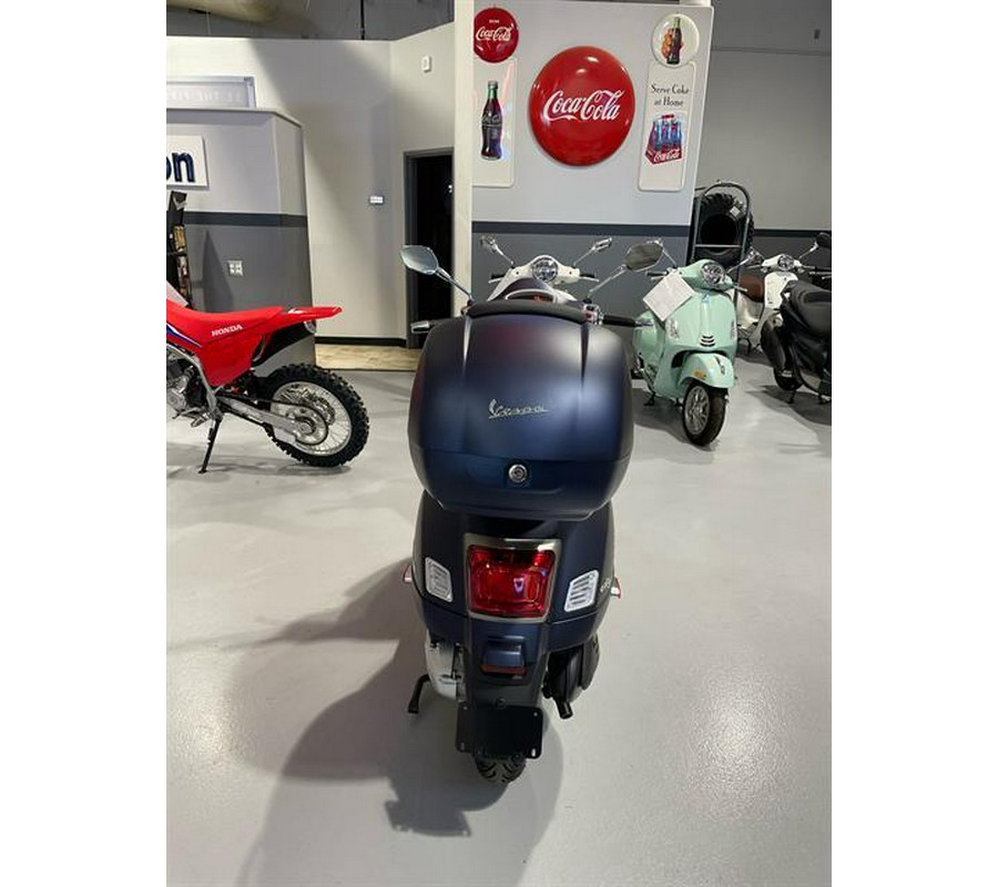 2024 Vespa GTS Super 300 Tech