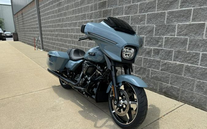 FLHX 2024 Street Glide®