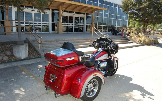 2019 Harley-Davidson® FLHTCUTG - Tri Glide® Ultra