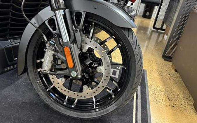 2026 Indian Motorcycle Chieftain® PowerPlus Dark Horse with 112 and PowerBand Audio Package