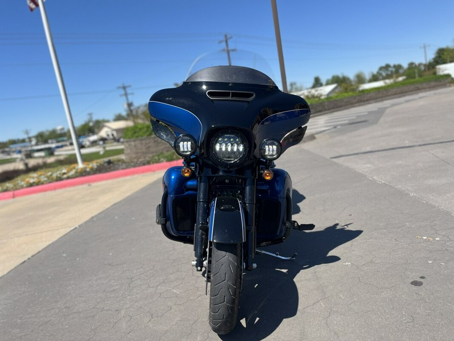 2022 Harley-Davidson® FLHTK Ultra Limited Reef Blue/Vivid Black 661399