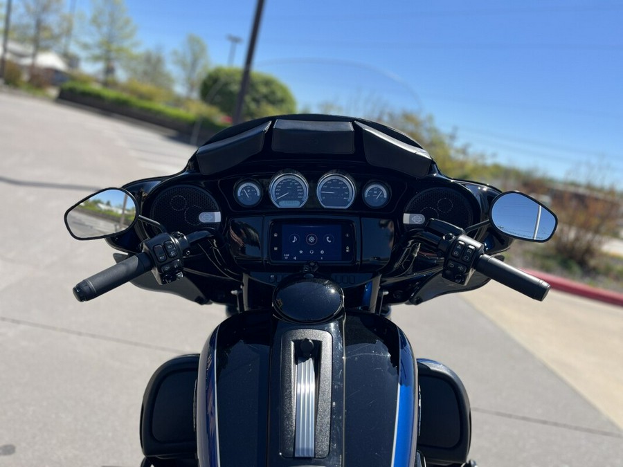 2022 Harley-Davidson® FLHTK Ultra Limited Reef Blue/Vivid Black 661399