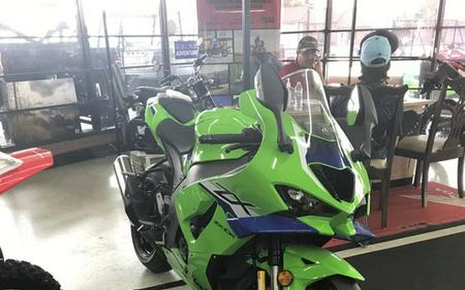 2026 Kawasaki NINJA® ZX™-10R ABS