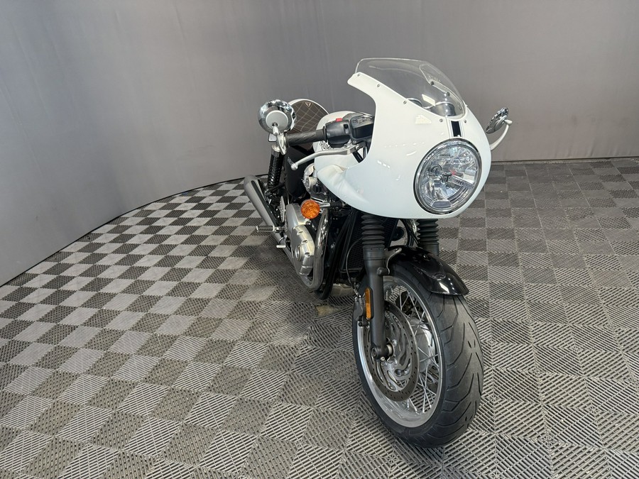 2016 TRIUMPH THRUXTON 1200
