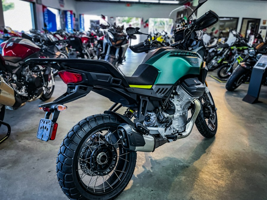 2027 MOTO GUZZI STELVIO