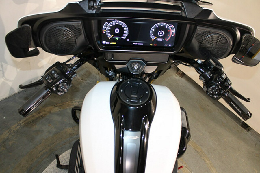 Used 2024 Harley-Davidson Street Glide Grand American Touring Motorcycle For Sale In Miami, Florida