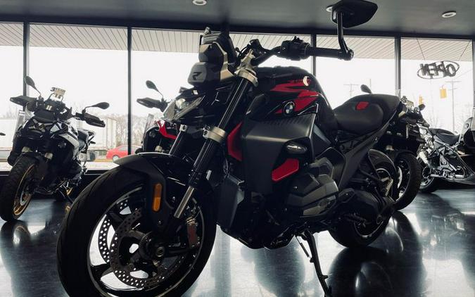 New 2026 BMW R 1300 R