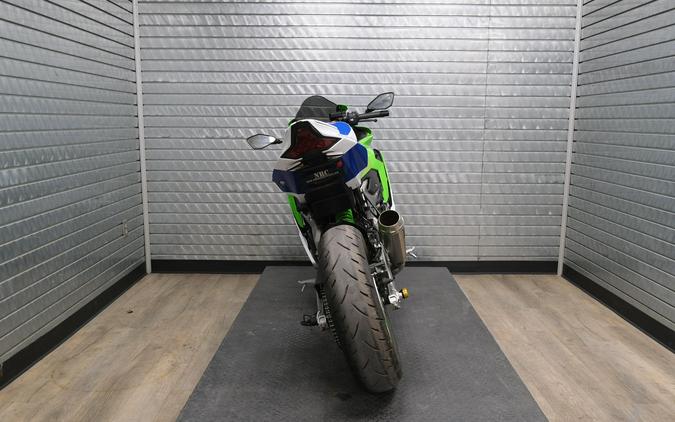 2024 KAWASAKI NINJA ZX400