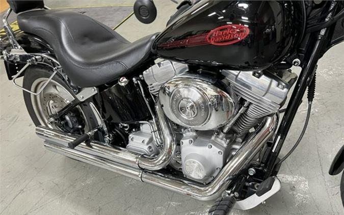 2006 Harley-Davidson Softail FXST - Standard