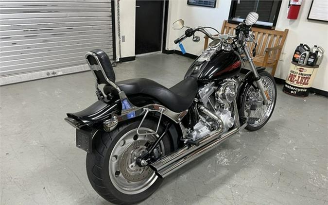 2006 Harley-Davidson Softail FXST - Standard