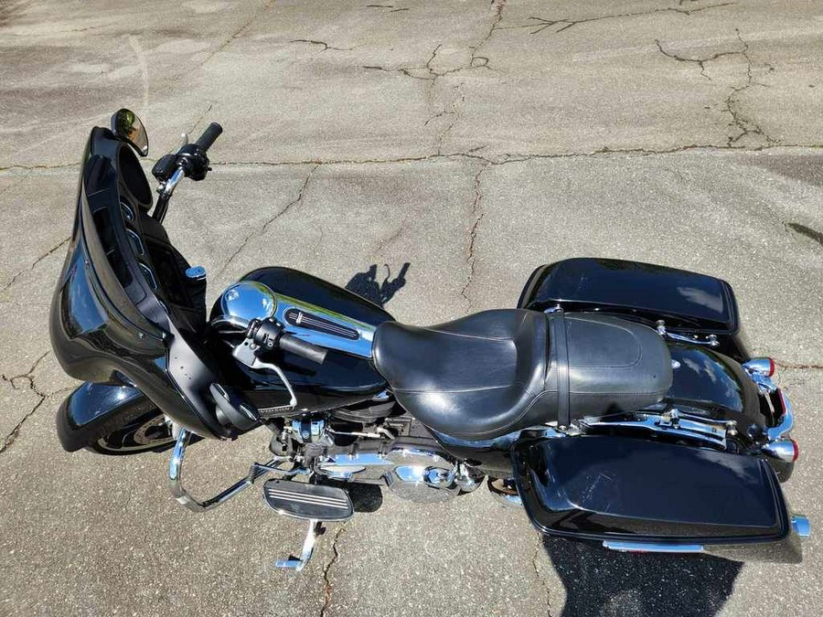 2022 Harley-Davidson Street Glide® Base