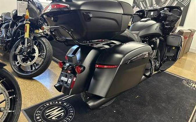 2026 Indian Motorcycle Pursuit® Dark Horse® with 112 and Powerband Audio Package