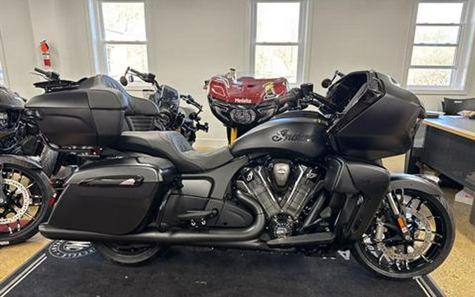 2026 Indian Motorcycle Pursuit® Dark Horse® with 112 and Powerband Audio Package