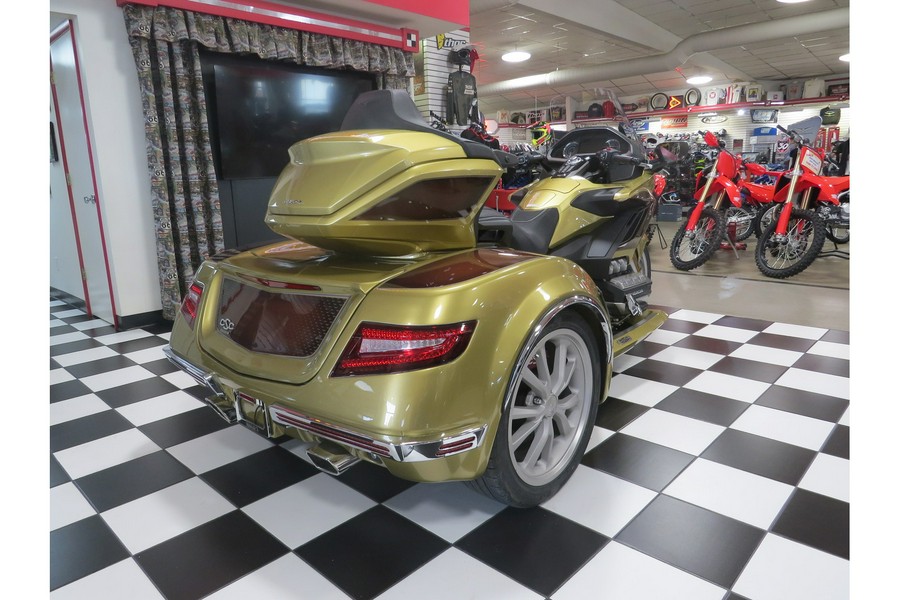 2025 50th Anniversary Gold Wing Tour Automatic DCT CSC Encore - Honda