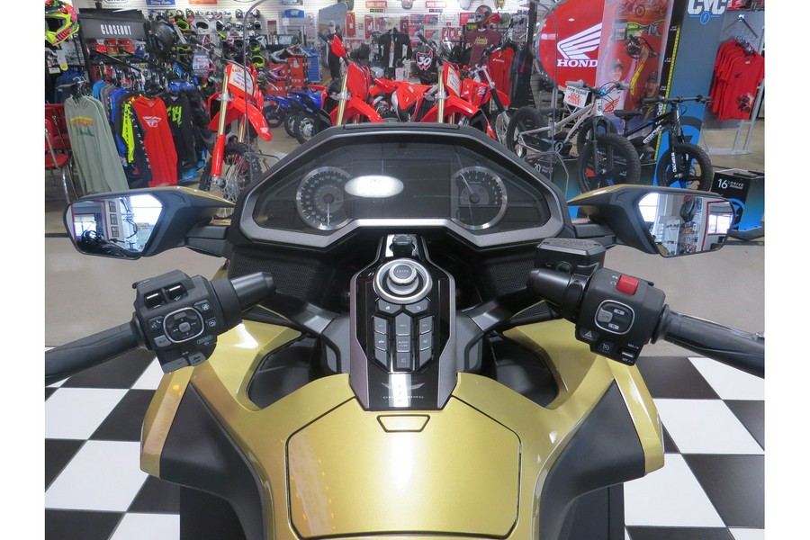 2025 50th Anniversary Gold Wing Tour Automatic DCT CSC Encore - Honda
