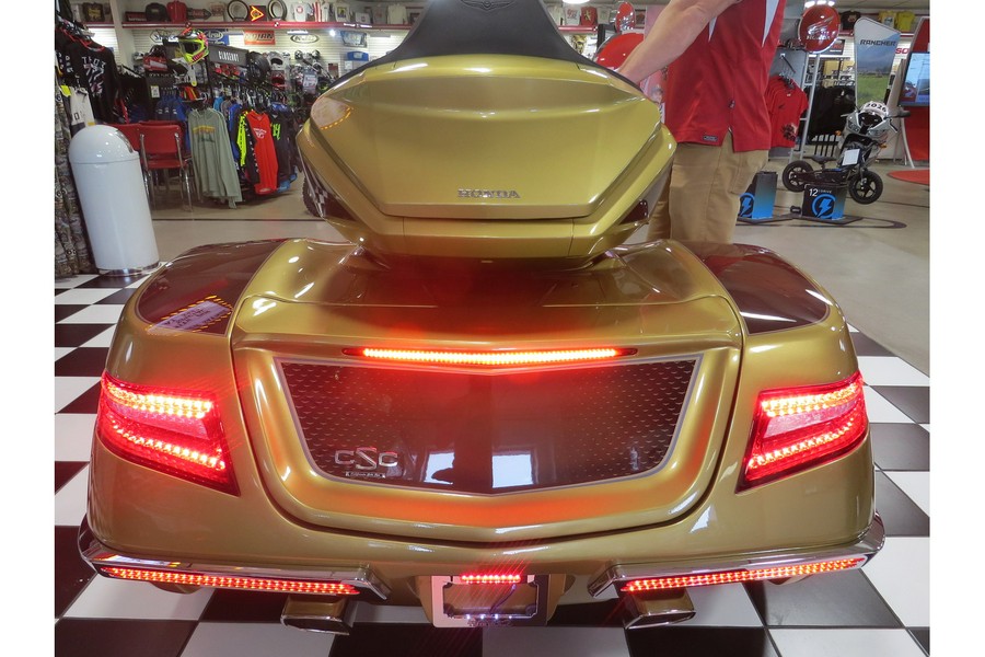 2025 50th Anniversary Gold Wing Tour Automatic DCT CSC Encore - Honda