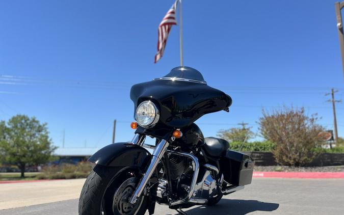 2006 Harley-Davidson® FLHXI Street Glide® BLACK 700530