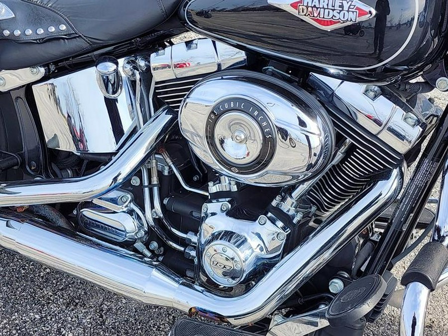 2013 Harley-Davidson® FLSTC - Heritage Softail® Classic