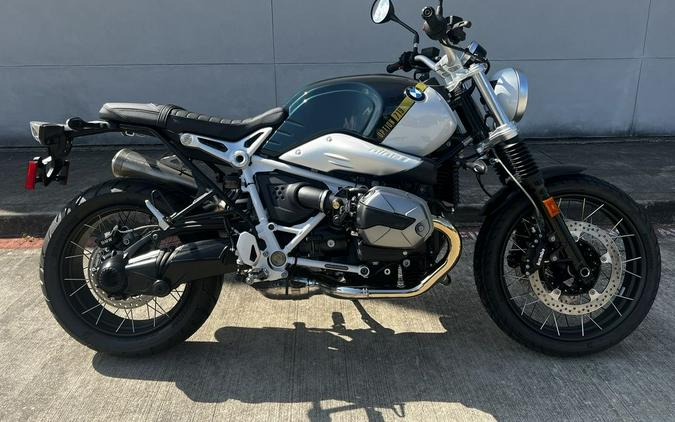 2023 BMW R nineT Scrambler 719 Pollux Metallic / Light White