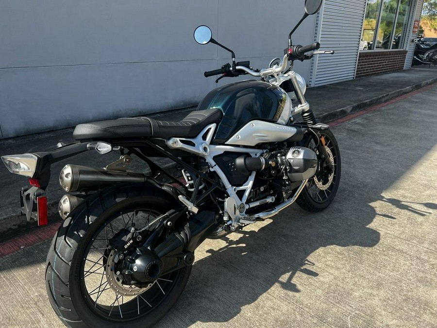 2023 BMW R nineT Scrambler 719 Pollux Metallic / Light White