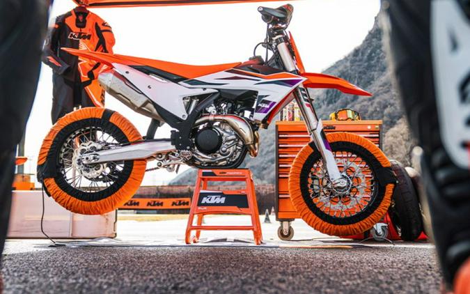 2024 KTM 450 SMR