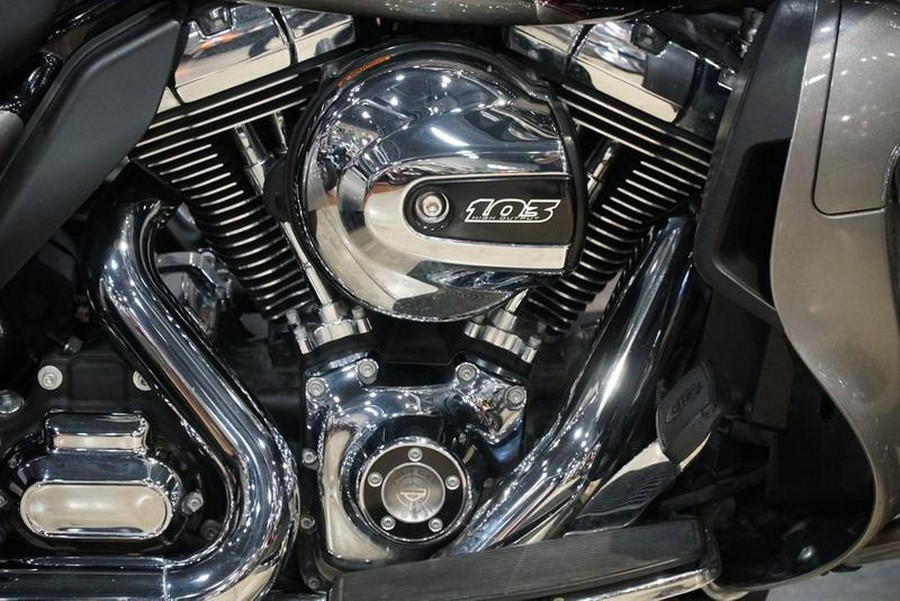 2016 Harley-Davidson® FLHTCUTG - Tri Glide® Ultra