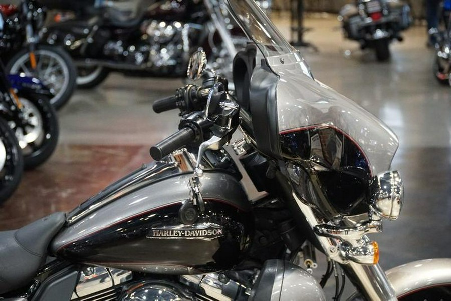 2016 Harley-Davidson® FLHTCUTG - Tri Glide® Ultra