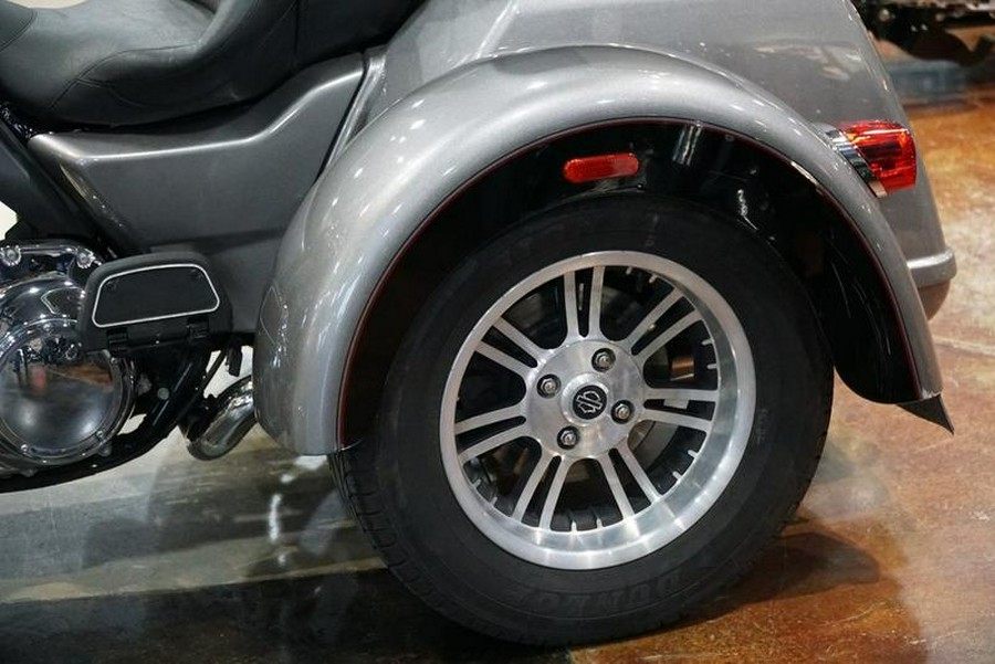 2016 Harley-Davidson® FLHTCUTG - Tri Glide® Ultra