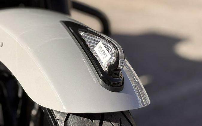 2026 Indian Chieftain PowerPlus Dark Horse 112 Chalk with Black Metallic