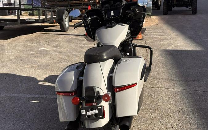 2026 Indian Chieftain PowerPlus Dark Horse 112 Chalk with Black Metallic