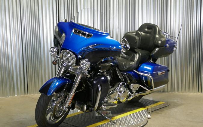 FLHTKSE 2014 CVO Electra Glide Ultra Limited