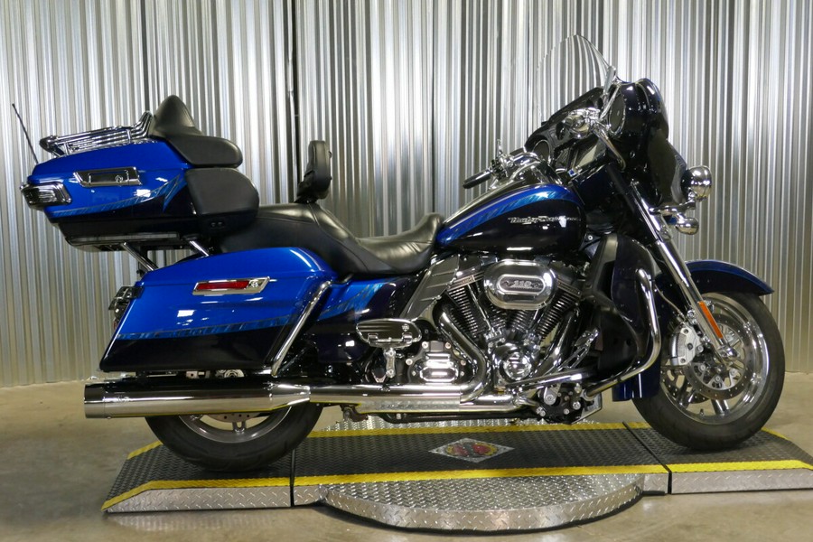 FLHTKSE 2014 CVO Electra Glide Ultra Limited