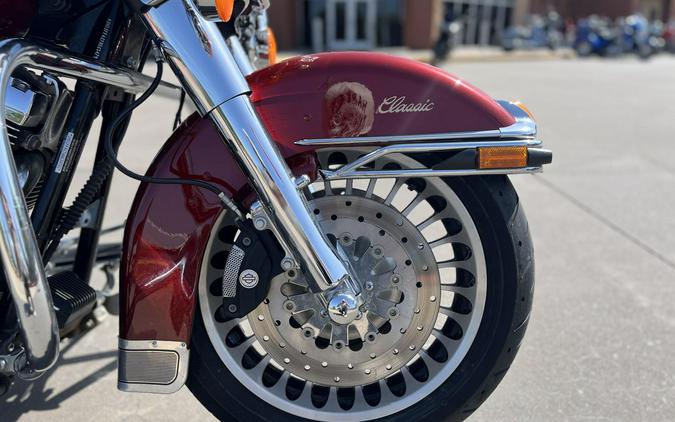 2010 Harley-Davidson® FLHTC Electra Glide® Classic RED HOT SUNGLO 634791
