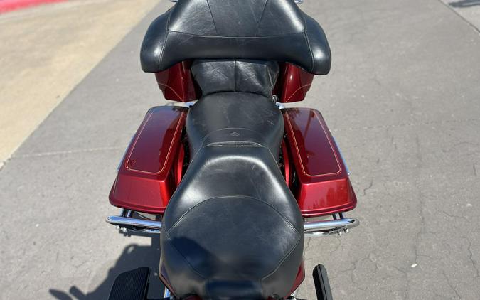 2010 Harley-Davidson® FLHTC Electra Glide® Classic RED HOT SUNGLO 634791