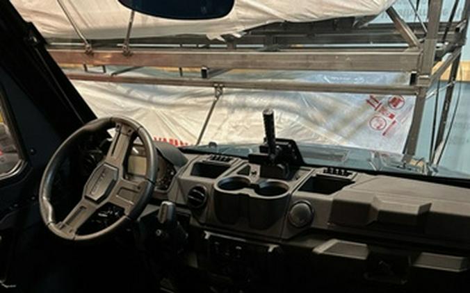2027 Polaris Ranger Crew XP 1000 NorthStar Premium Blue Labyrinth