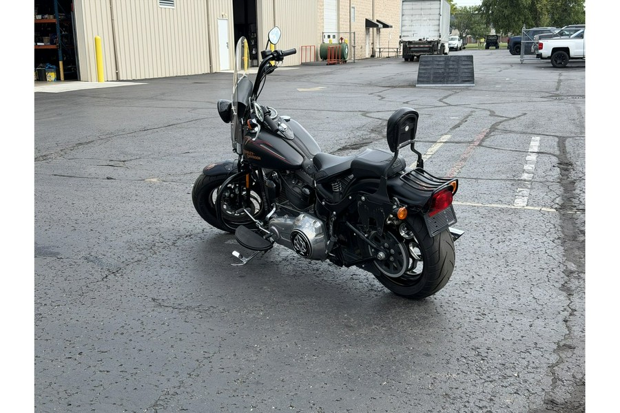 2009 FLSTSB - Harley-Davidson®