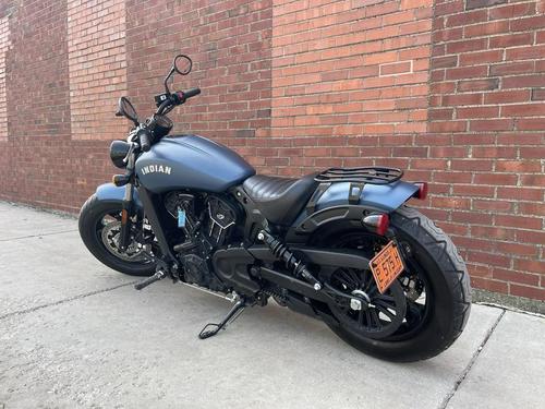 2021 Indian Scout Bobber Sixty Review [Urban Motorcycle Test]