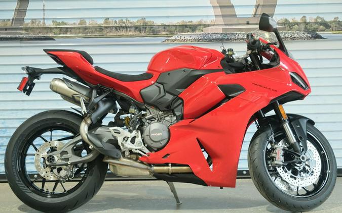 2026 Ducati Panigale V2