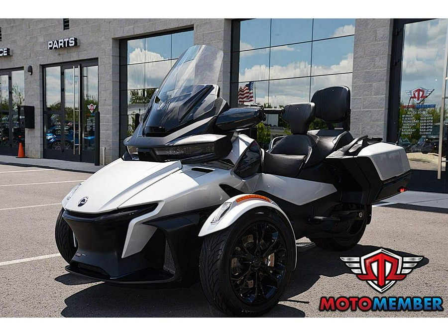 2022 Can-Am Spyder RT