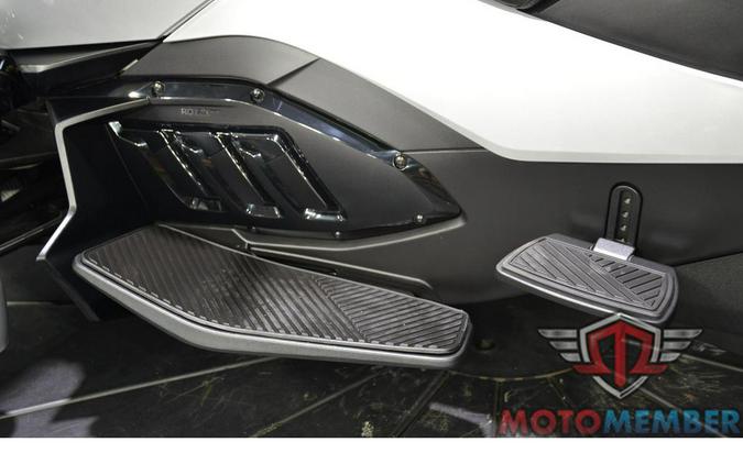 2022 Can-Am Spyder RT