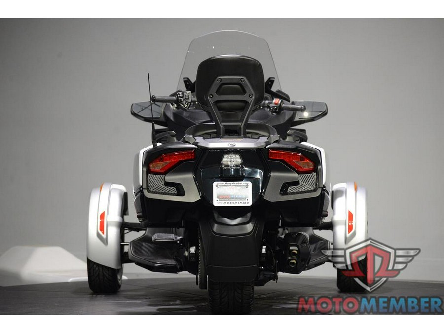 2022 Can-Am Spyder RT