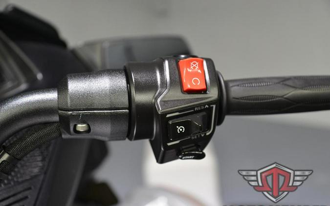 2022 Can-Am Spyder RT
