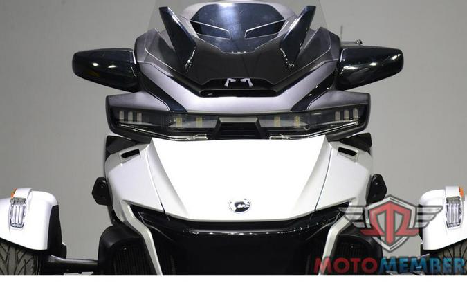 2022 Can-Am Spyder RT