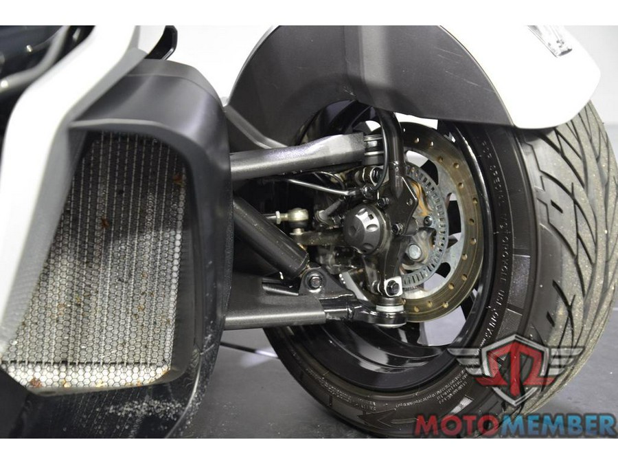 2022 Can-Am Spyder RT