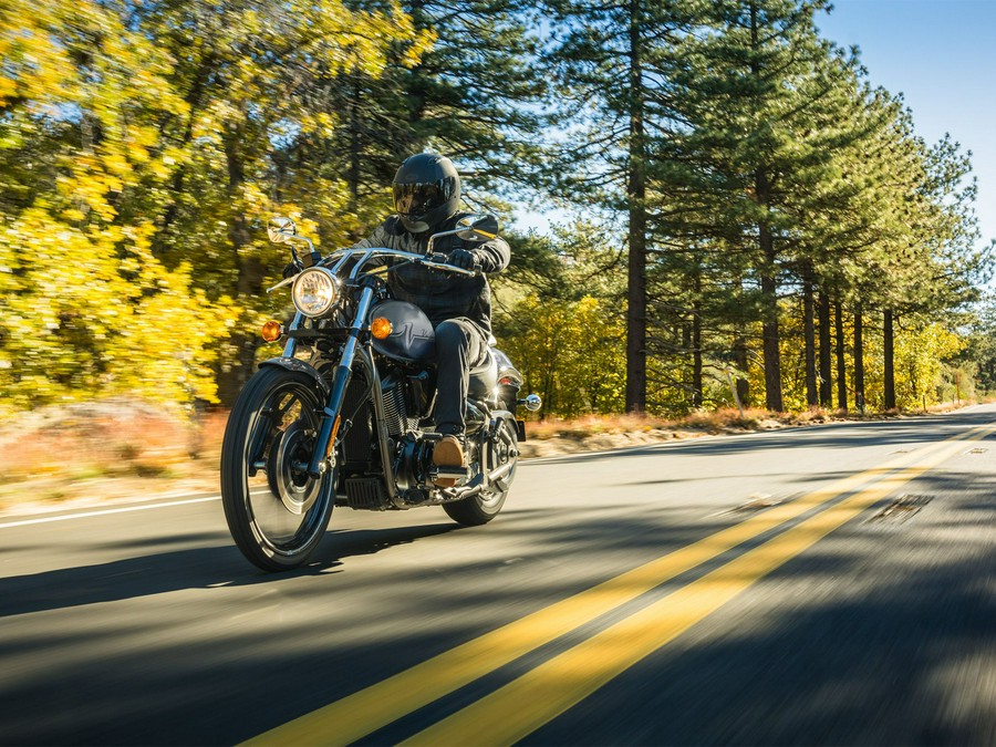 2024 Kawasaki Vulcan 900 Custom