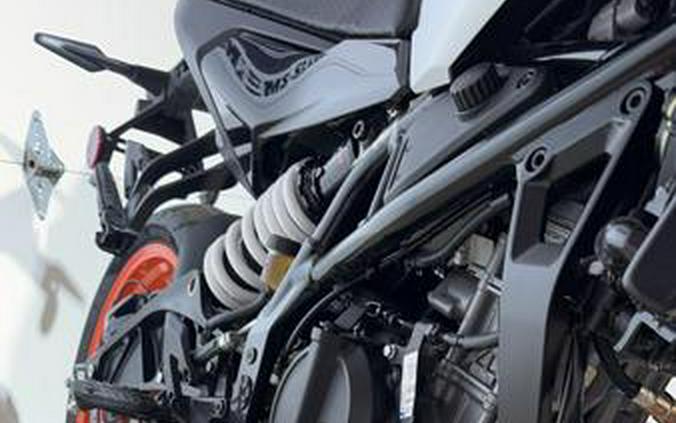 2024 KTM 250 Duke